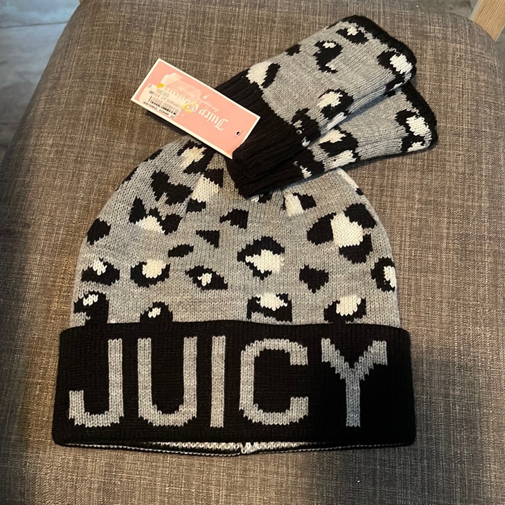 BNWT Juicy Couture Beanie Hat w/Gloves